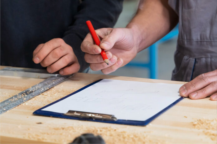 What Are Hand Held Tools - FormoXa Tools