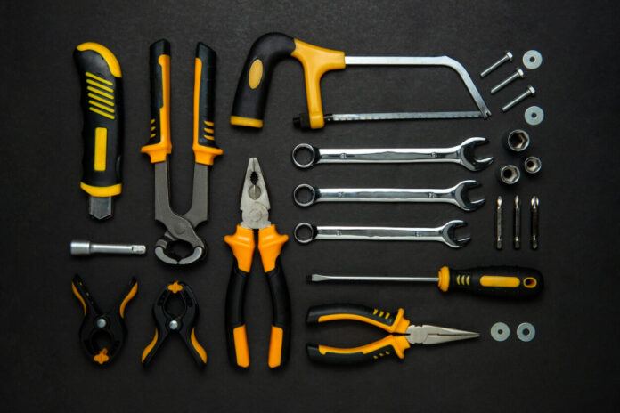 What Are Hand-Held Tools: A Complete Guide for Professionals